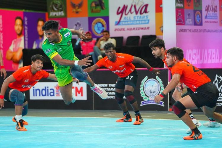 Super 6 & Head-to-Head round ignite rivalries with high octane clashes