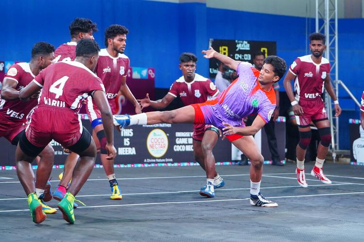 Arulnanthababu - Match 8 - Vels University vs Jayachitra Club - YKS TN CLUBS 2024