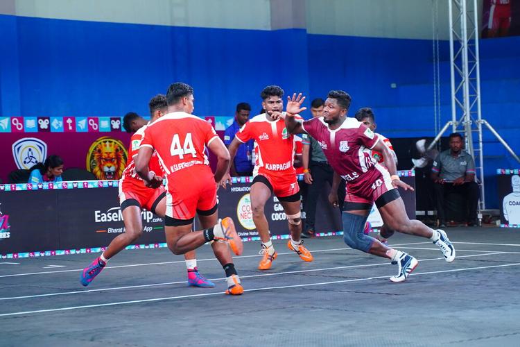 Gajenthiramoorthi Murugesan - Match 25 - Karpagam University vs Vels University - YKS TN CLUBS 2024