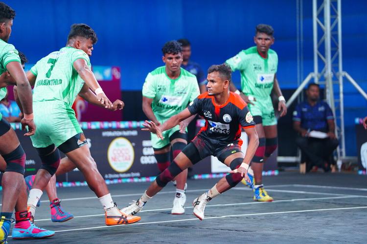 K Manikandan - Match 33 - AMKC Gobi vs Samy Academy - YKS TN CLUBS 2024