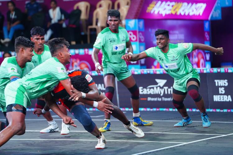 G Sivasakthi - Match 33 - Samy Academy vs AMKC Gobi - YKS TN CLUBS 2024