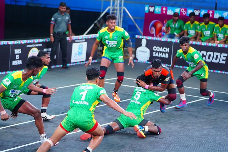 Manoj - Match 39 - SRM University vs AMKC Gobi - YKS TN CLUBS 2024