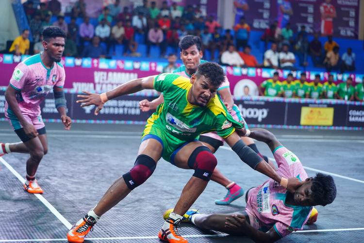 B Tharniesh - Match 44 - Chennai Sports vs SRM University - YKS TN CLUBS 2024