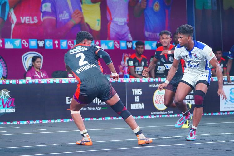 V Mathavan - Match 45 - AMKC Gobi vs PRIST University - YKS TN CLUBS 2024