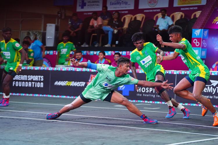 Mukesh Kannan - Match 46 - Samy Academy vs SRM University - YKS TN CLUBS 2024