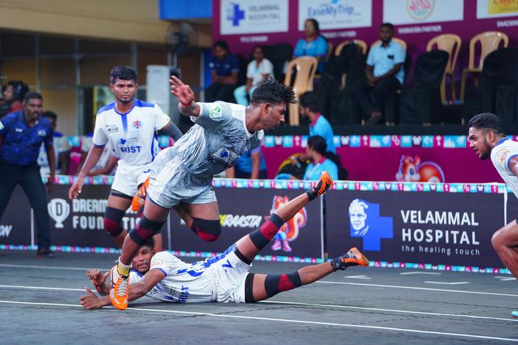 Karthik - Match 51 - PRIST University vs PK Sports - YKS TN CLUBS 2024