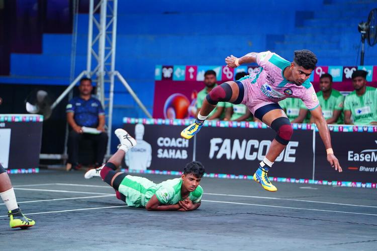 K Vishva Kumar - Match 52 - Samy Academy vs Chennai Sports - YKS TN CLUBS 2024