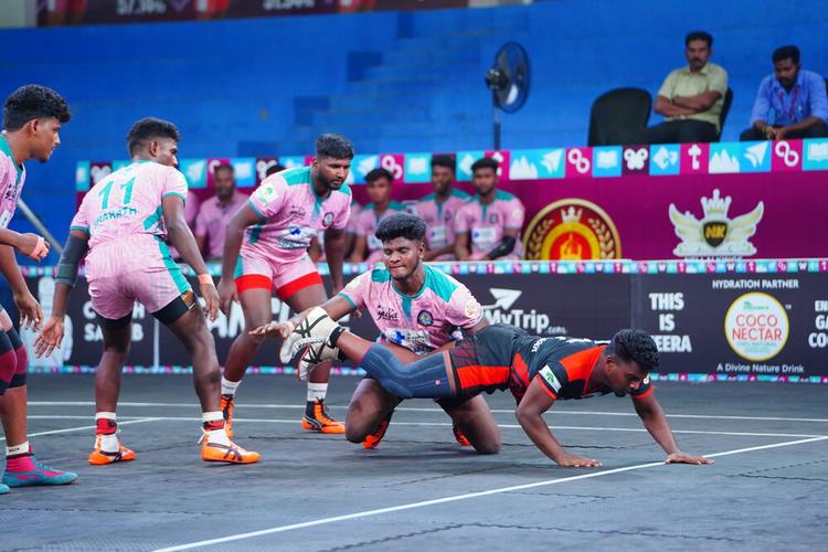 B Arunkumar - Match 55 - SRM University vs Sivagangai Warriors - YKS TN CLUBS 2024