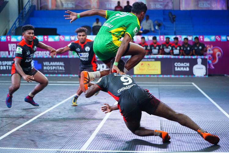 Sanjay Rajendran - Match 69 - AMKC Gobi vs SRM University - YKS TN CLUBS 2024
