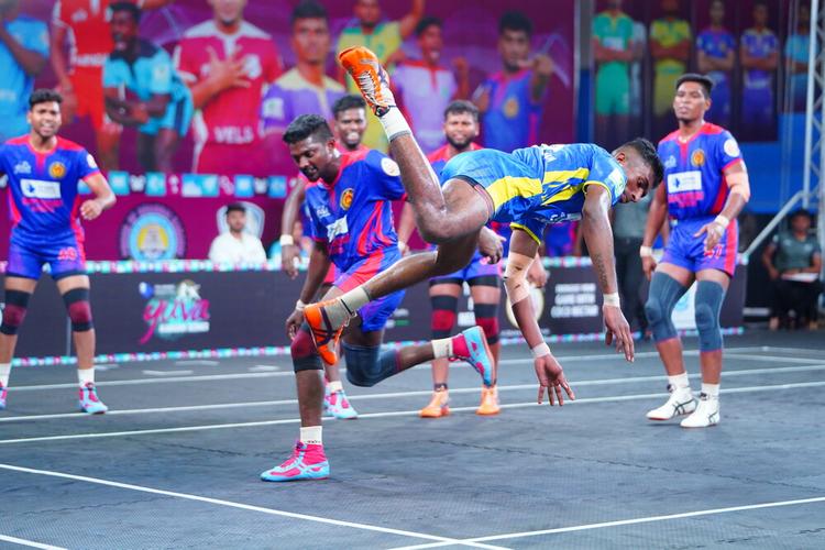 Vinith Munichamy - Match 108 - Sivagangai Warriors vs Kattakudi Sports - YKS TN CLUBS 2024