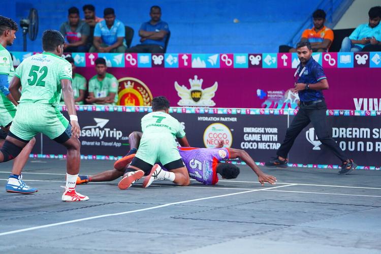 G Sivasakthi - Match 111 - Samy Academy vs Jayachitra Club - YKS TN CLUBS 2024