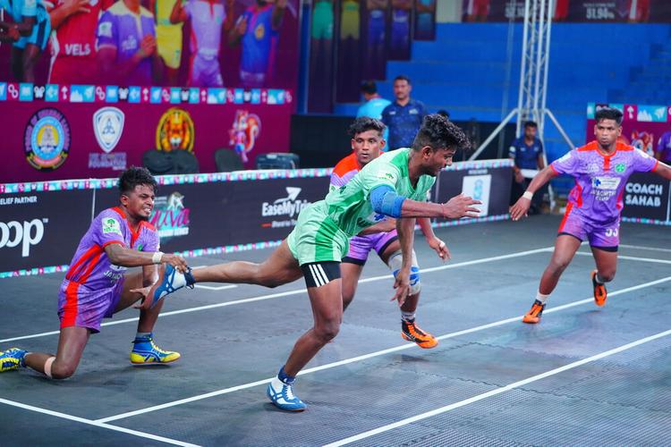 Mukesh Kannan - Match 111 - Samy Academy vs Jayachitra Club - YKS TN CLUBS 2024
