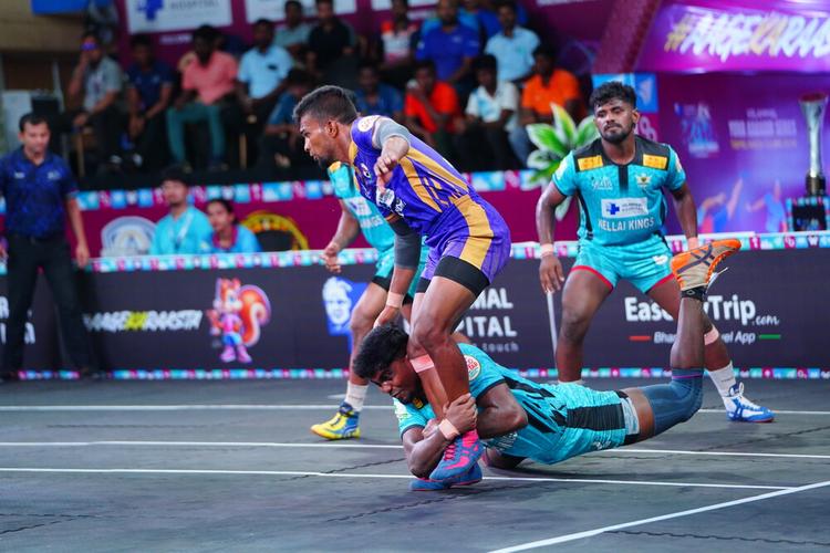 Stalin  Alex - Quarter Final 1 - Nellai Kings vs N.A. Academy - YKS TN CLUBS 2024