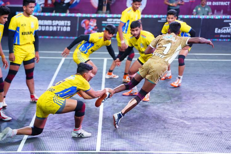 Dadaso Pujari - Match 55 - Dharashiv District vs Kolhapur District - KMP YKS IDYL 2024