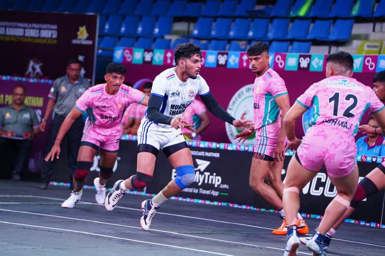 Abhishek Gunge - Match 60 - Mumbai Shahar vs Sangli District - KMP YKS IDYL 2024
