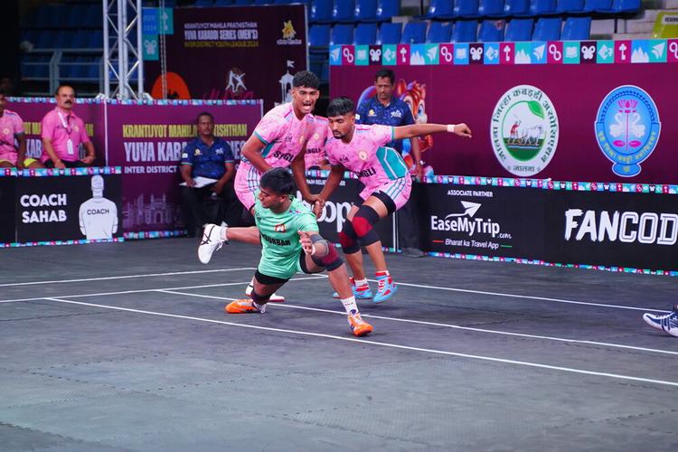 Abhishek Gunge - Match 64 - Nandurbar District vs Sangli District - KMP YKS IDYL 2024