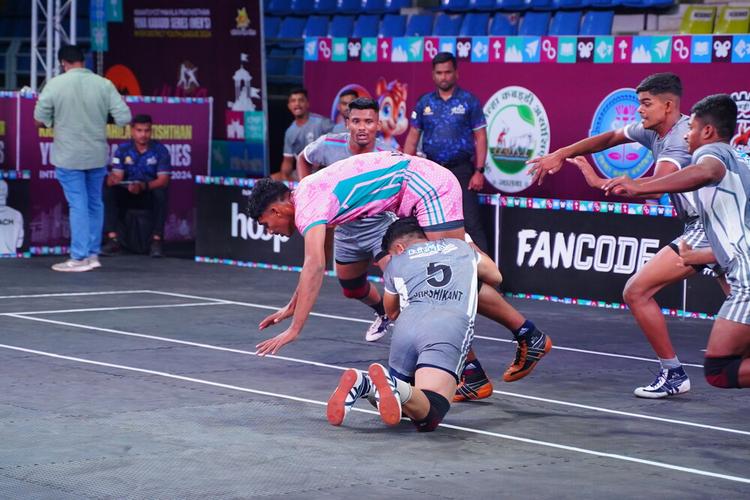 Abhishek Gunge - Match 66 - Sangli District vs Beed District - KMP YKS IDYL 2024