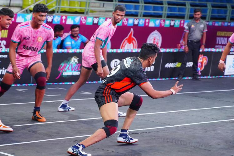Abhishek Gunge - Match 72 - Sangli District vs Ahmednagar District - KMP YKS IDYL 2024