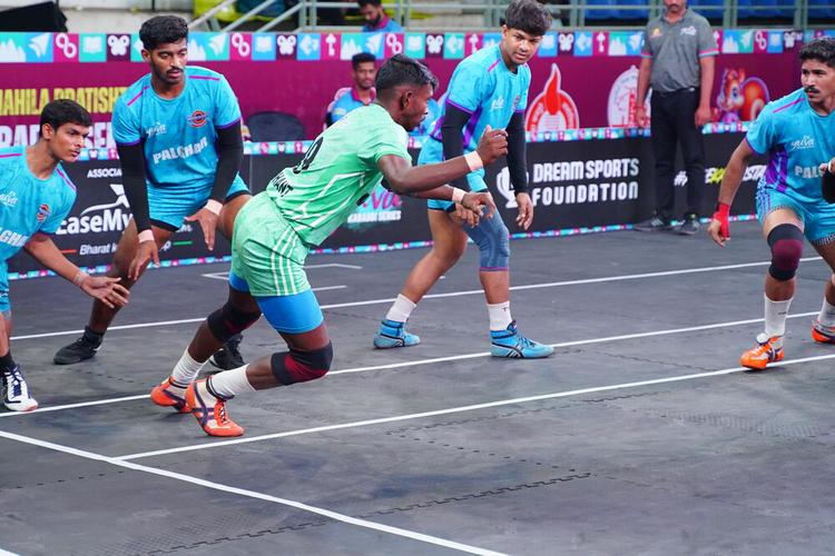 Piyush Patil - Match 75 - Nandurbar District vs Palghar District - KMP YKS IDYL 2024