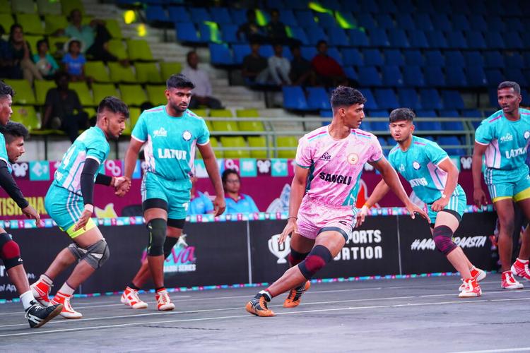 Abhishek Gunge - Match 35 - Sangli District vs Latur District - KMP YKS IDYL 2024